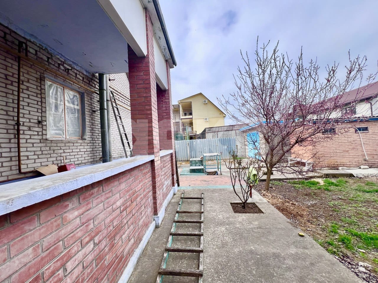 Фото №5: Дом 177 м² + 3.24 сот. - Витязево, ул. Красноармейская, 24