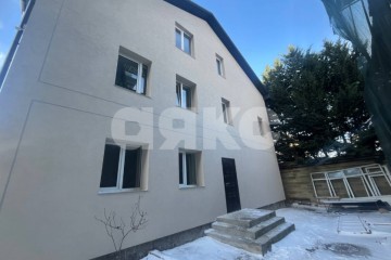 Фото №2: Коммерция 75 м² - Симферополь, р. Железнодорожный, ул. Александра Невского, 17А