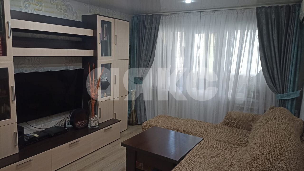 Фото №3: 2-комнатная квартира 47 м² - Сочи, Гагарина, ул. Гагарина, 38