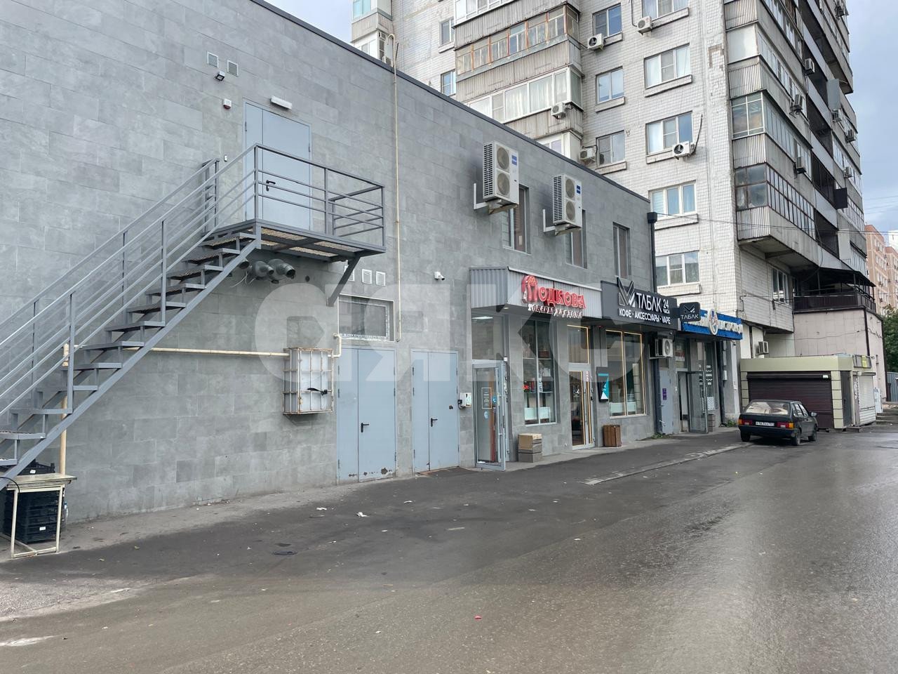 Фото №6: Коммерция 350 м² - Ростов-на-Дону, 7-й, пр-кт Стачки, 222