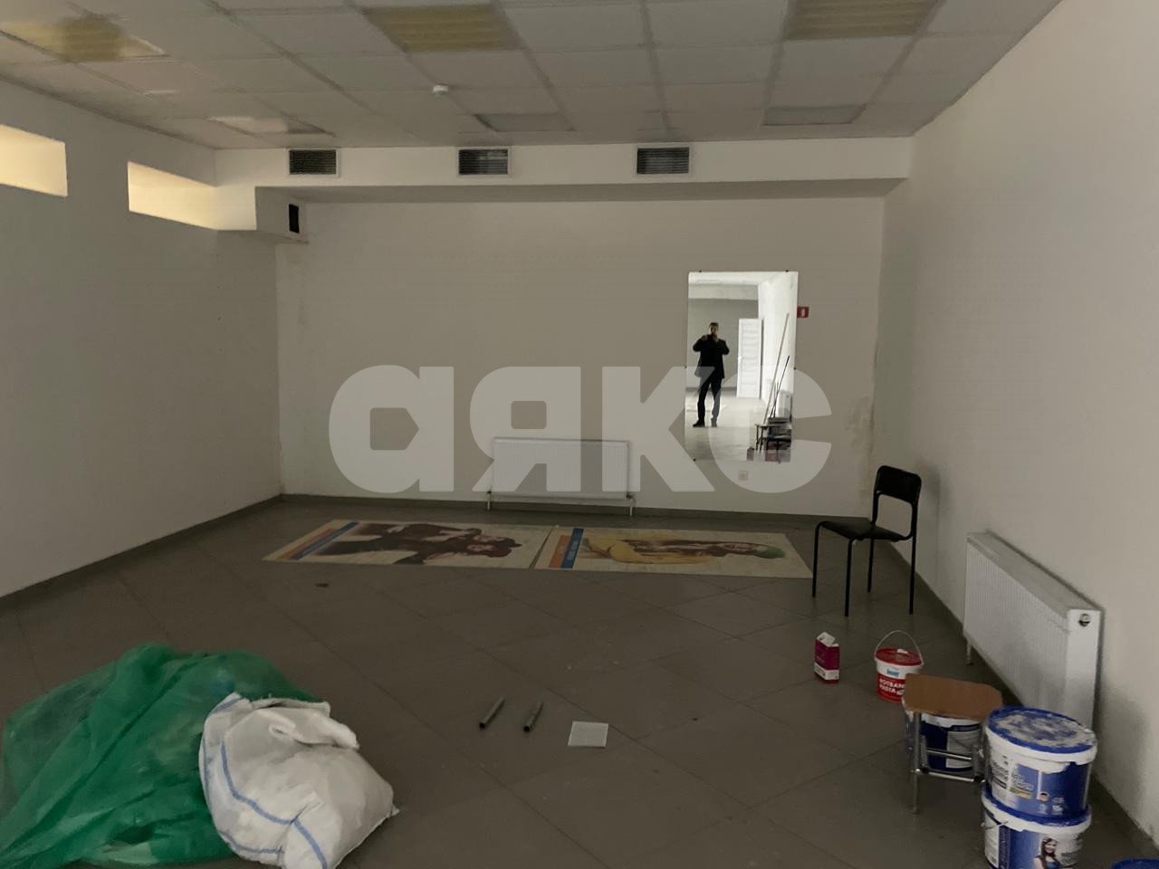 Фото №3: Коммерция 350 м² - Ростов-на-Дону, 7-й, пр-кт Стачки, 222