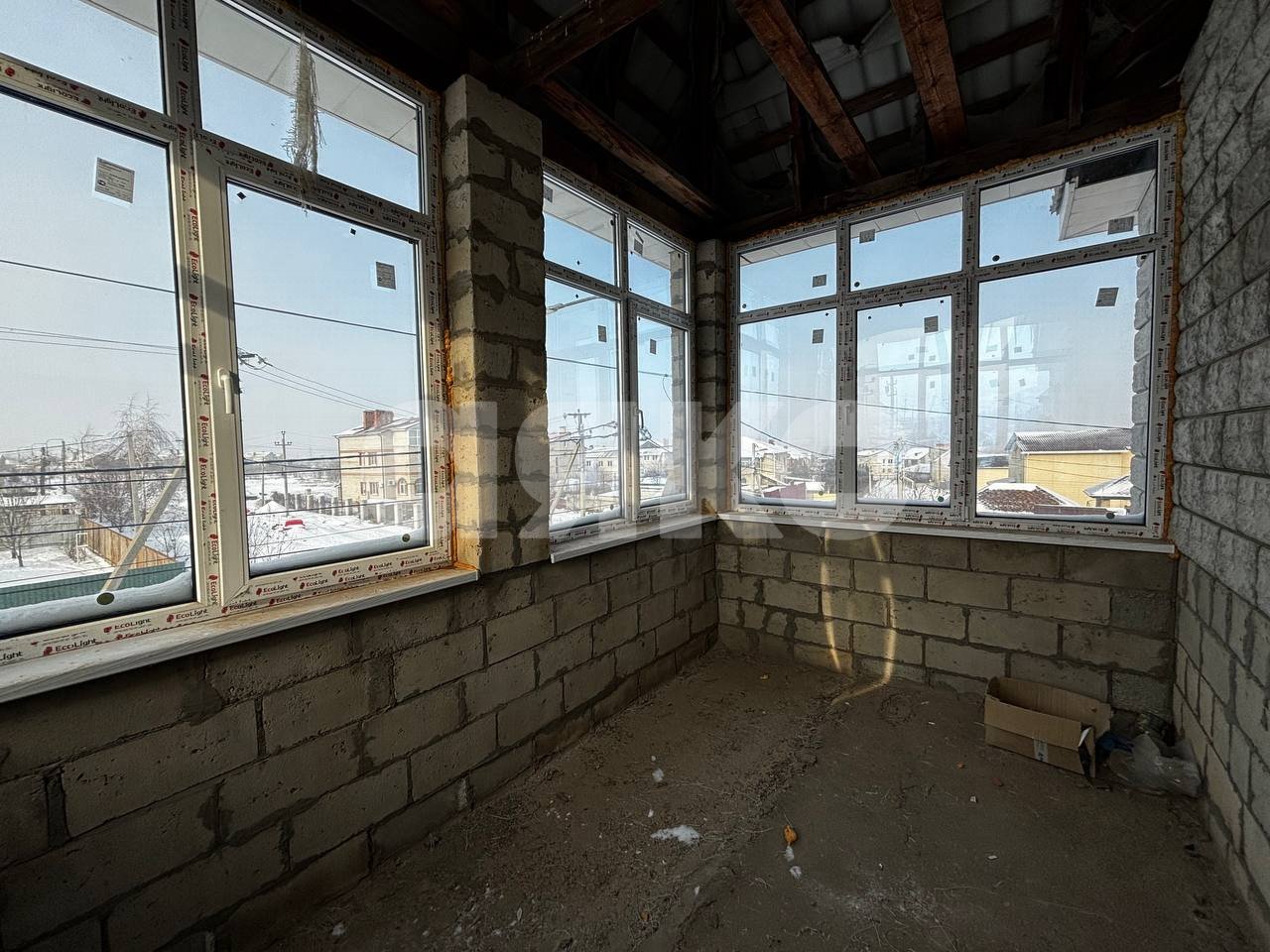 Фото №22: Дом 305 м² + 7.4 сот. - Волгоград, Краснооктябрьский, мкр. Солнечный, ул. Жемчужная