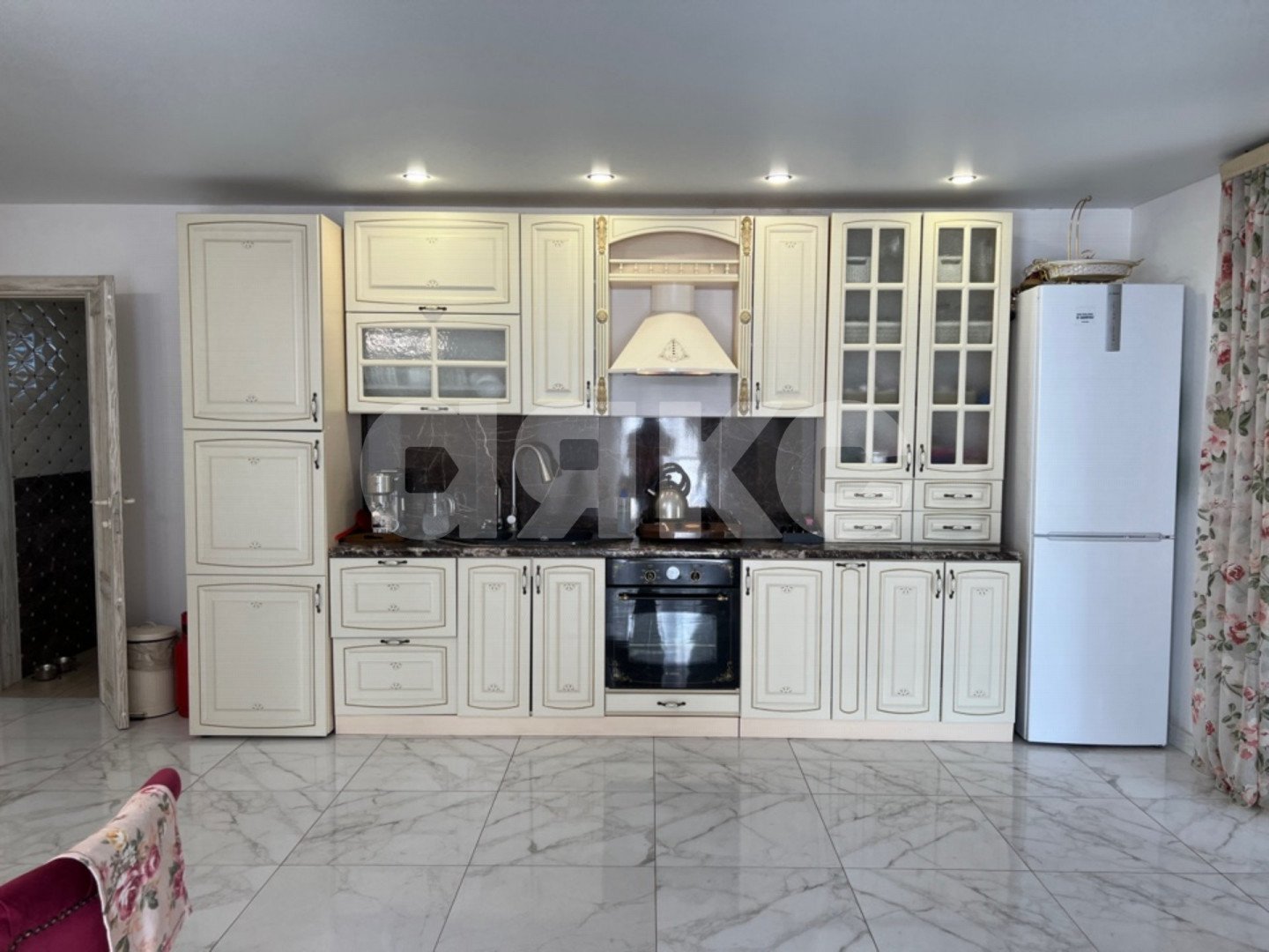 Фото №6: Дом 187 м² + 7.6 сот. - Горячий Ключ, Развилка, ул. Цветочная