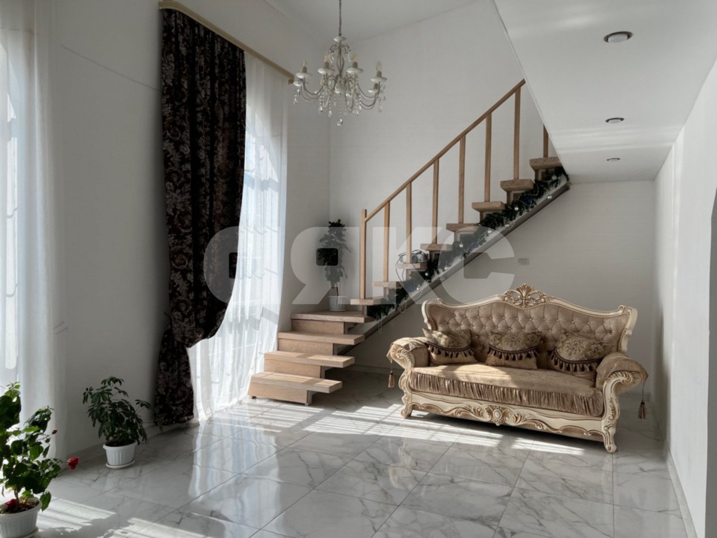 Фото №9: Дом 187 м² + 7.6 сот. - Горячий Ключ, Развилка, ул. Цветочная