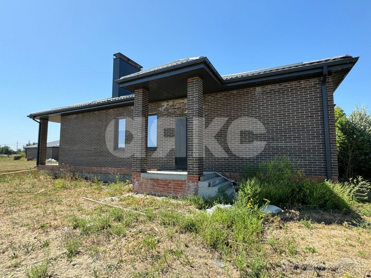 Фото №1: Дом 177 м² + 9 сот. - Махин, ул. Счастливая