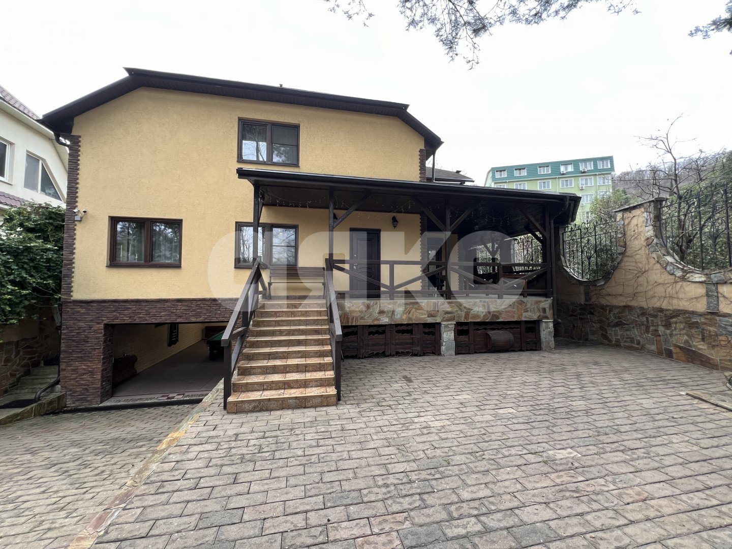 Фото №2: Дом 279 м² + 2.9 сот. - Сочи, Новая Мацеста, ул. Фурманова