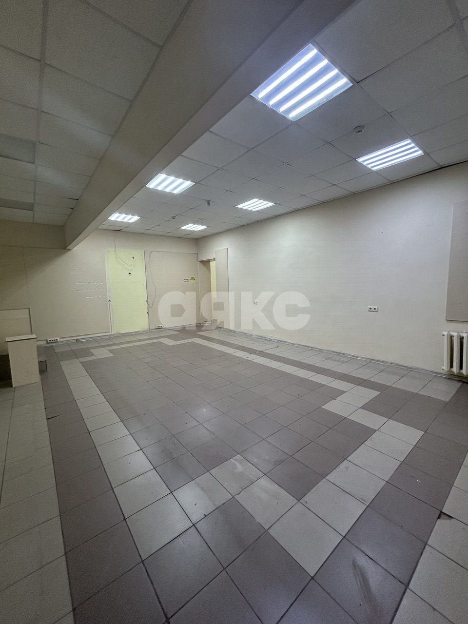 Фото №2: Коммерция 75 м² - Ростов-на-Дону, Северный, пр-кт Космонавтов, 11