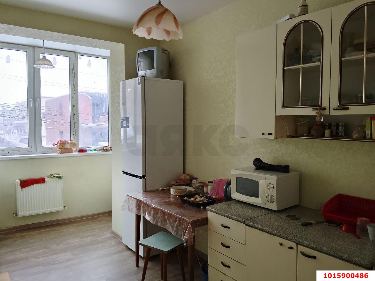 Фото №1: 1-комнатная квартира 35 м² - Российский, Прикубанский внутригородской округ, ул. Очаковская, 3