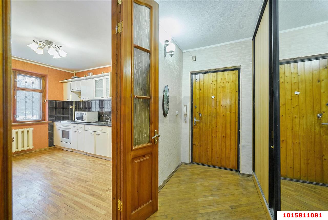 Фото №2: 2-комнатная квартира 60 м² - Краснодар, Прикубанский внутригородской округ, Круглик, мкр. Школьный, ул. Школьная, 15/4