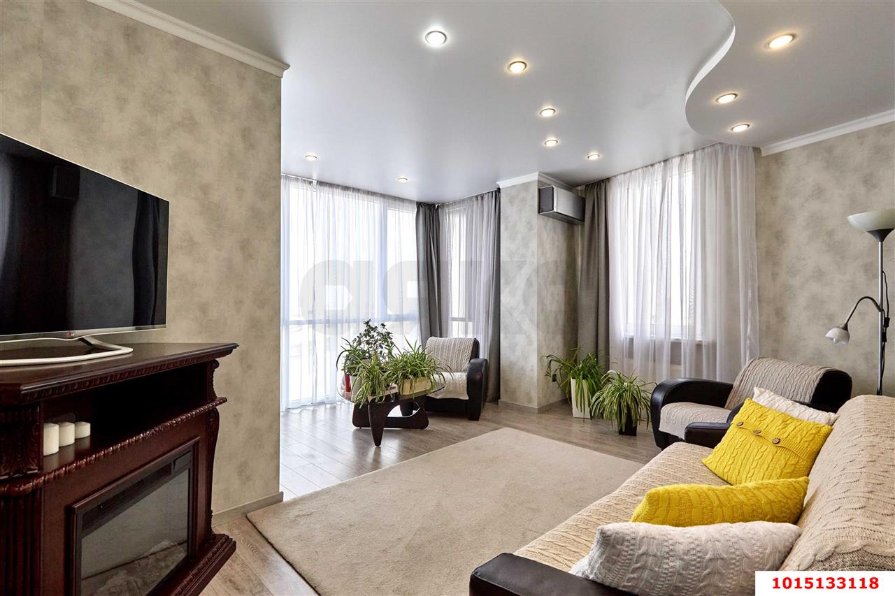 Фото №4: 2-комнатная квартира 66 м² - Краснодар, Прикубанский внутригородской округ, имени Маршала Жукова, мкр. жилой комплекс Шоколад, ул. Александра Покрышкина, 25Ак1