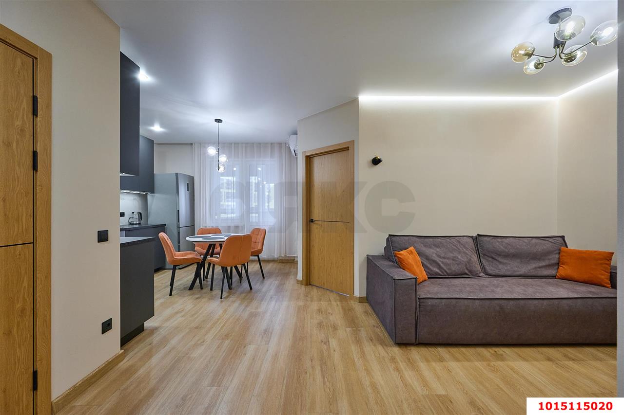 Фото №1: 2-комнатная квартира 73 м² - Краснодар, ЖК Все Свои Вип, Табачная Фабрика, жилой комплекс Все Свои, мкр. Центральный внутригородской округ, ул. Колхозная, 5