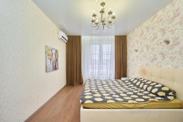 Фото №1: 1-комнатная квартира 54 м² - Краснодар, мкр. жилой комплекс Империал, ул. Леонида Лаврова, 8к1ск1