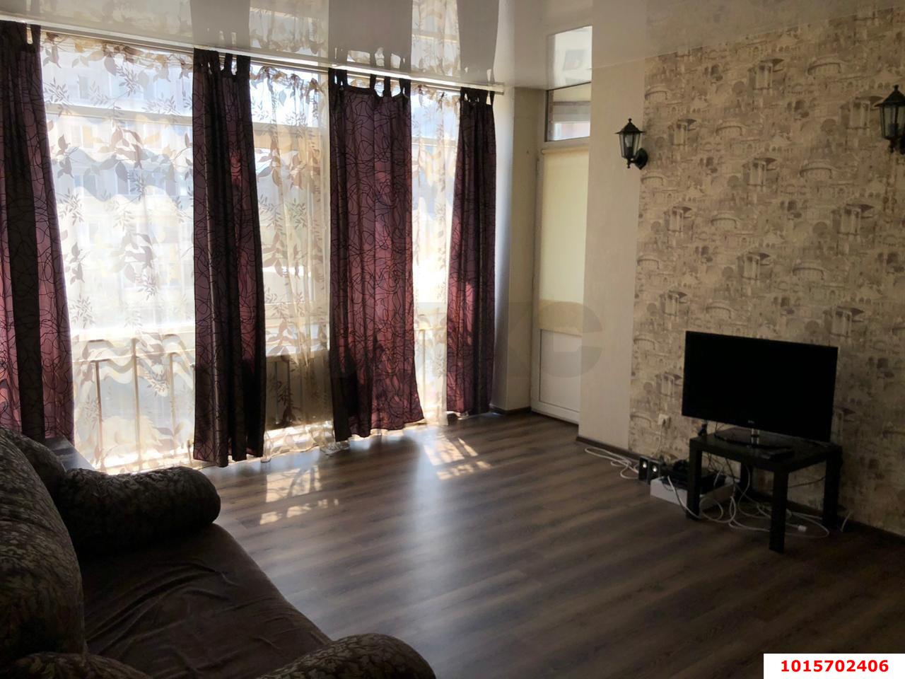 Фото №1: 2-комнатная квартира 85 м² - Краснодар, Юбилейный, ул. Думенко, 21