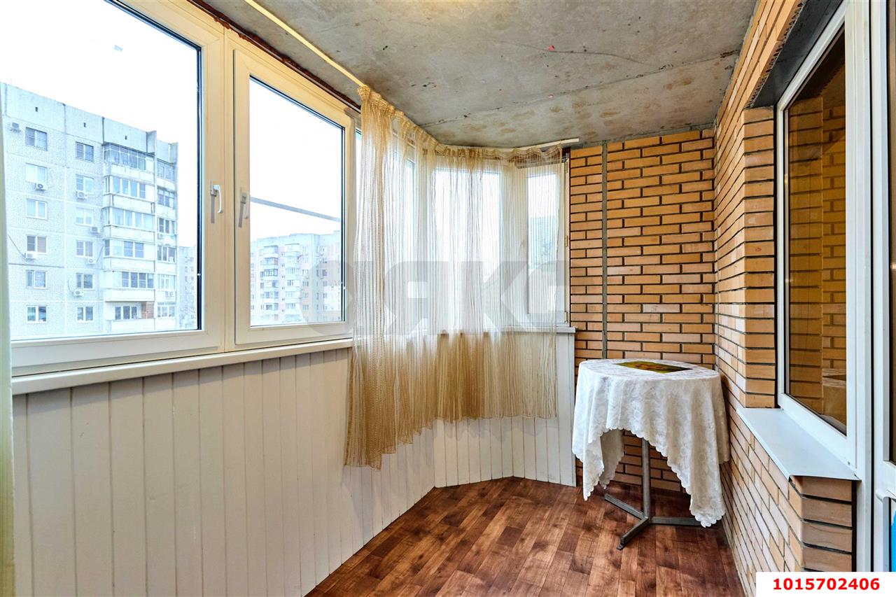 Фото №9: 2-комнатная квартира 85 м² - Краснодар, Западный внутригородской округ, мкр. Юбилейный, ул. Думенко, 21