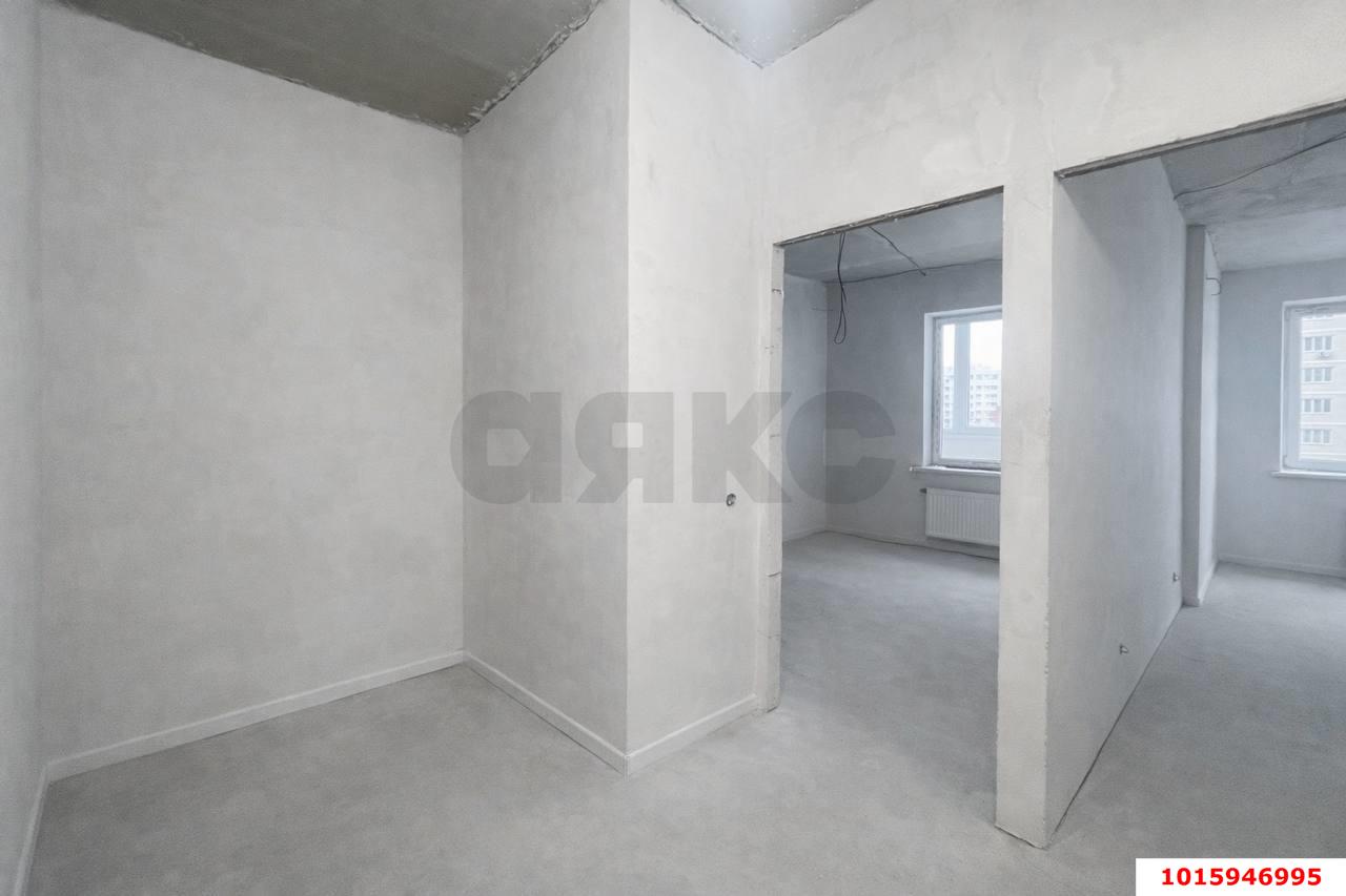 Фото №2: 1-комнатная квартира 33 м² - Краснодар, имени Петра Метальникова, ул. Петра Метальникова, 36