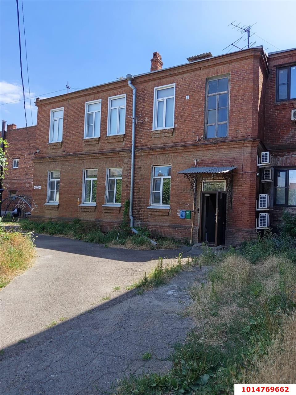 Фото №1: 3-комнатная квартира 39 м² - Краснодар, Центральный, ул. Коммунаров, 18