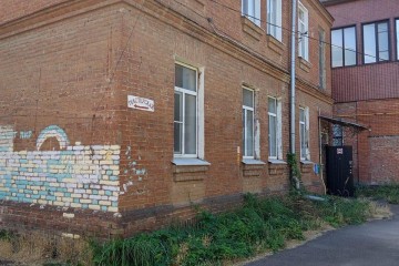 Фото №2: 3-комнатная квартира 39 м² - Краснодар, мкр. Центральный, ул. Коммунаров, 18