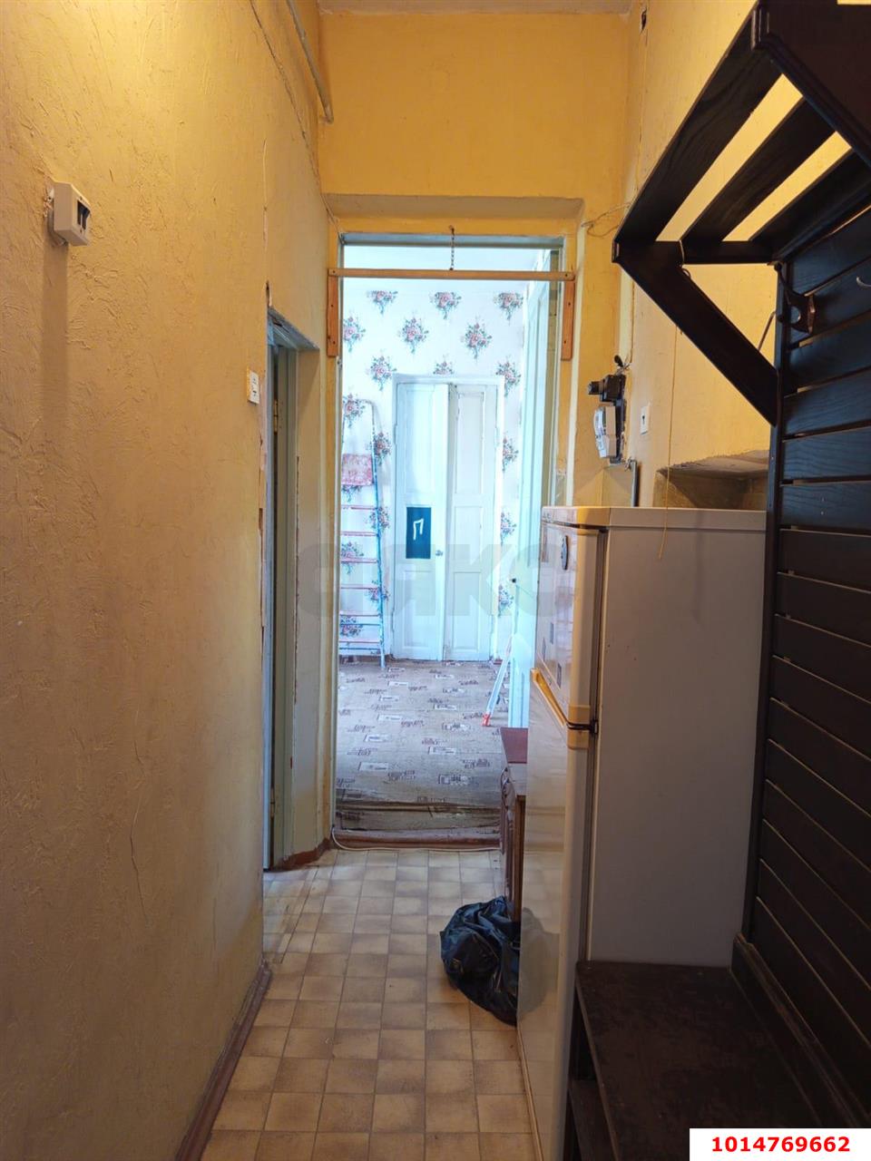 Фото №4: 3-комнатная квартира 39 м² - Краснодар, Центральный внутригородской округ, мкр. Центральный, ул. Коммунаров, 18