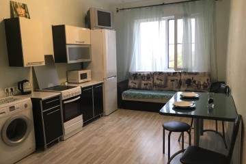 Фото №1: 1-комнатная квартира 50 м² - Краснодар, мкр. Юбилейный, ул. Генерала Шифрина, 7