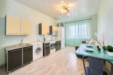 Фото №1: 1-комнатная квартира 50 м² - Краснодар, мкр. Юбилейный, ул. Генерала Шифрина, 7