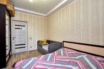 Фото №2: 2-комнатная квартира 57 м² - Краснодар, мкр. Комсомольский, ул. Уральская, 166/2