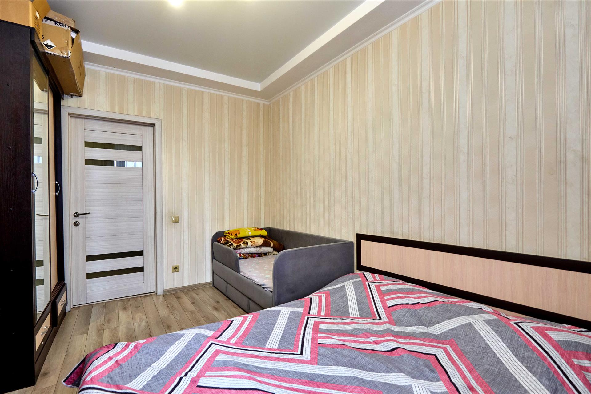 Фото №2: 2-комнатная квартира 63 м² - Краснодар, Карасунский внутригородской округ, мкр. Комсомольский, ул. Уральская, 166/2