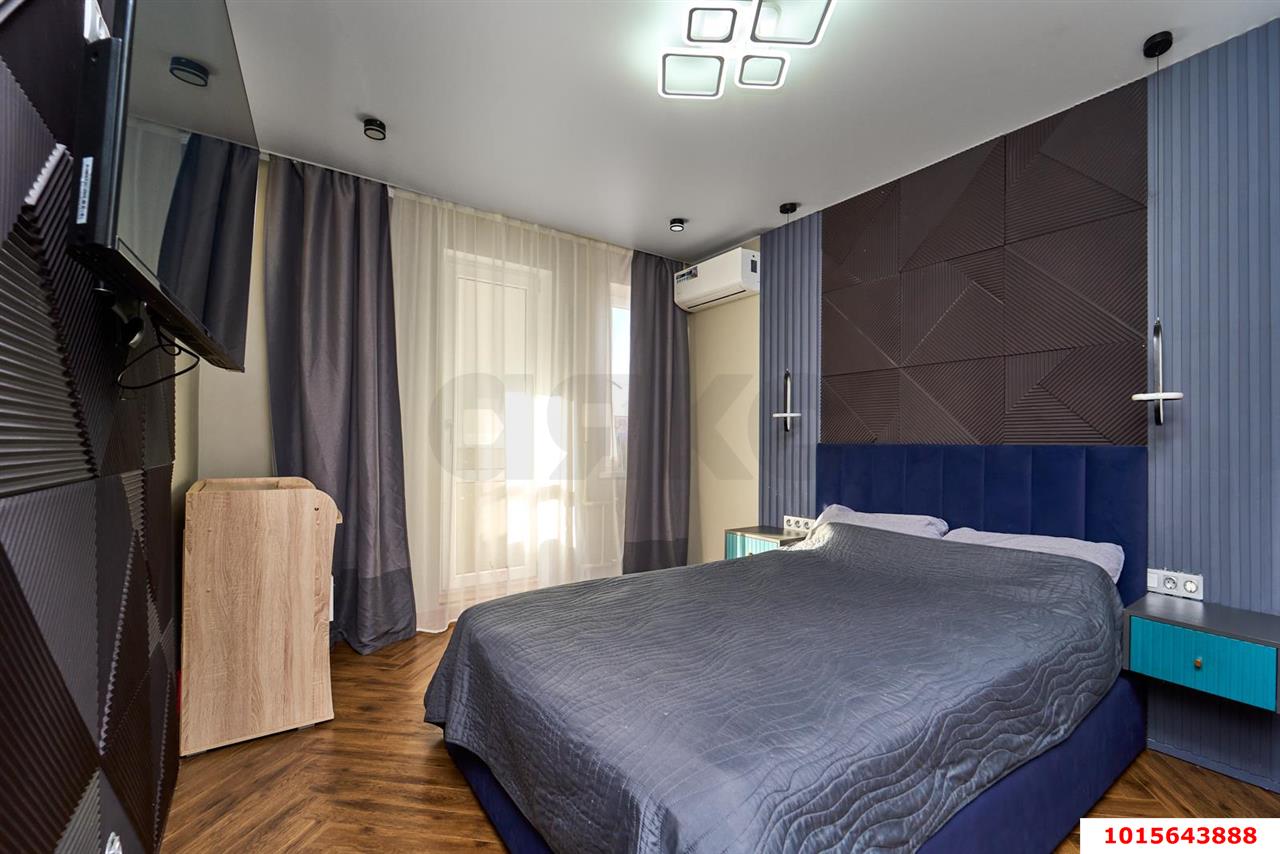 Фото №6: 2-комнатная квартира 66 м² - Краснодар, Западный внутригородской округ, мкр. Юбилейный, пр-кт Чекистов, 28