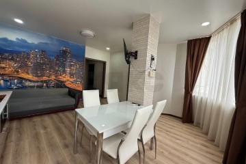 Фото №1: 1-комнатная квартира 51 м² - Краснодар, мкр. Фестивальный, ул. Ивана Кияшко, 4