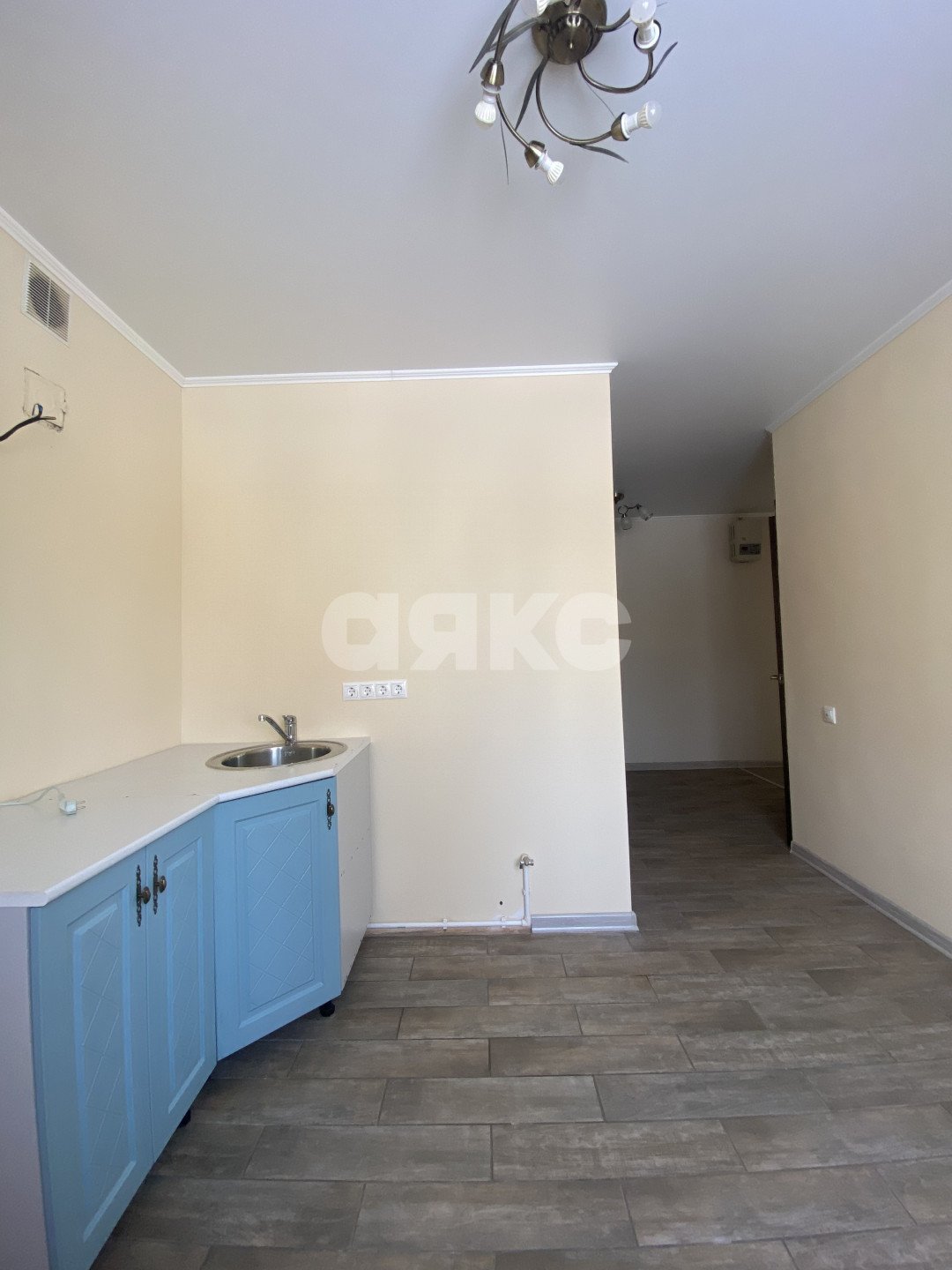 Фото №3: 3-комнатная квартира 62 м² - Кореновск, 1-й квартал, ул. Фрунзе, 102А