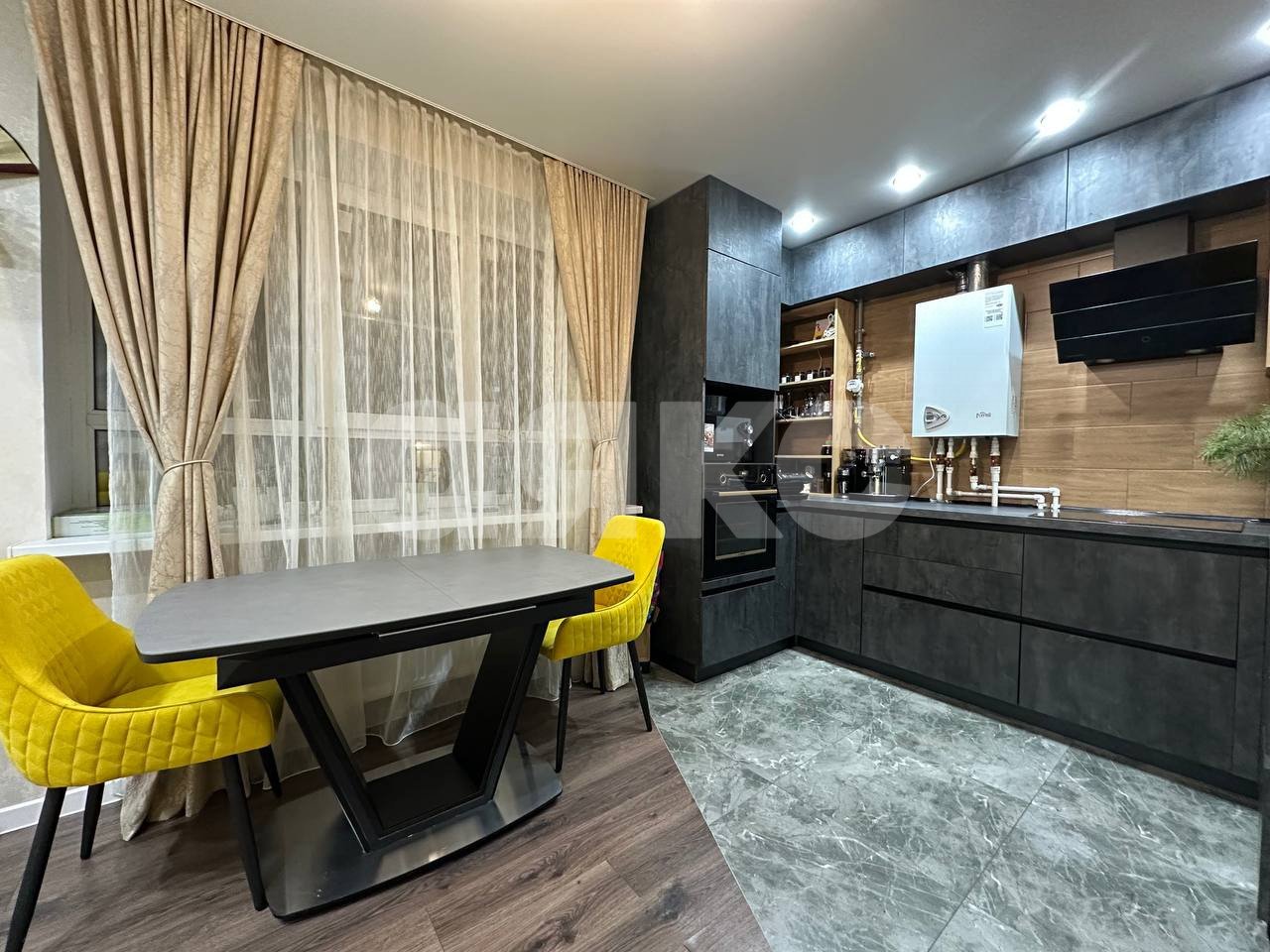 Фото №1: 3-комнатная квартира 80 м² - Молодёжный, ЖК Молодёжный, ул. Вадима Усова, 22