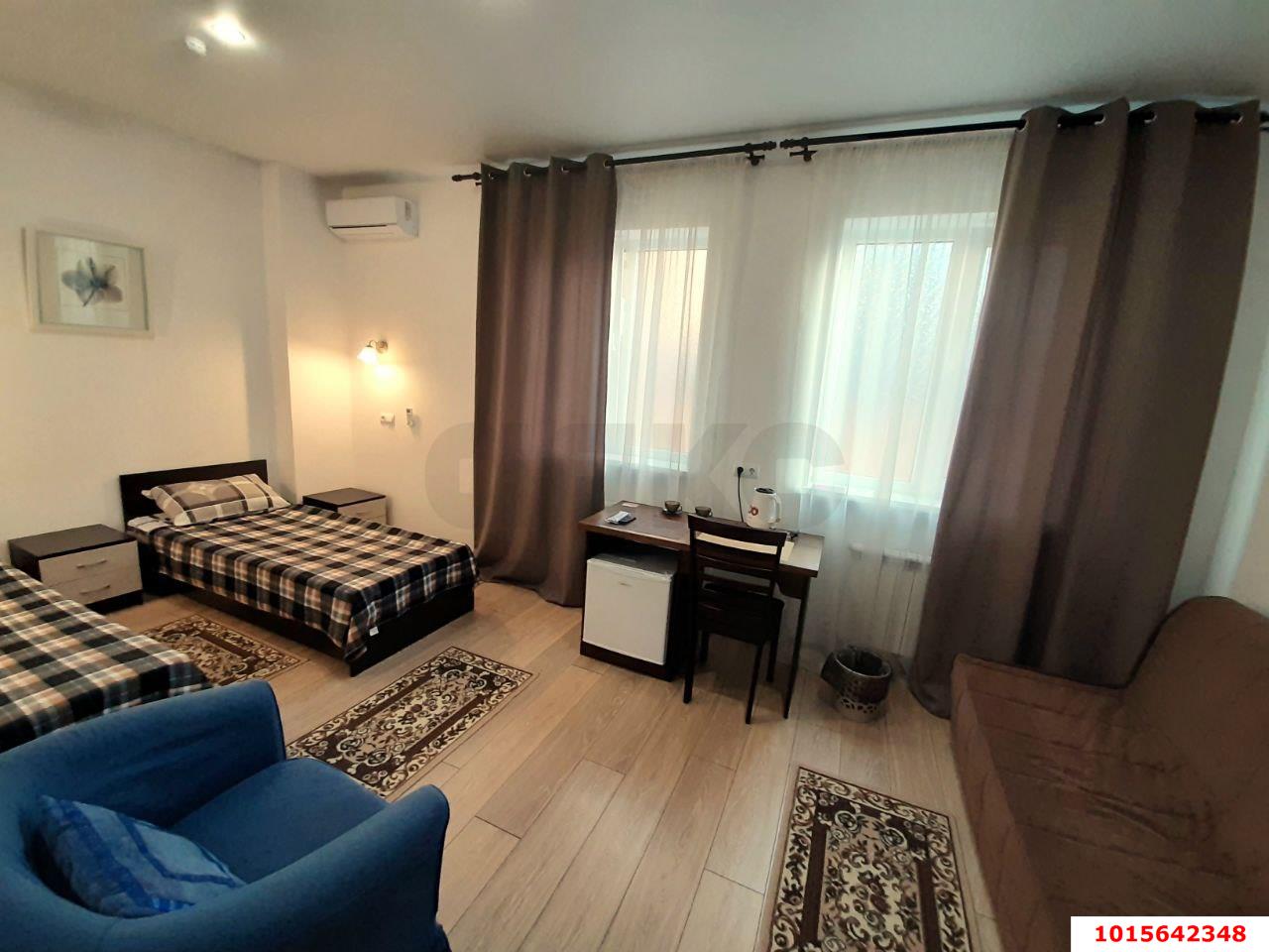 Фото №9: Дом 579 м² + 5.93 сот. - Краснодар, Славянский, пр-д 3-й Линии, 12