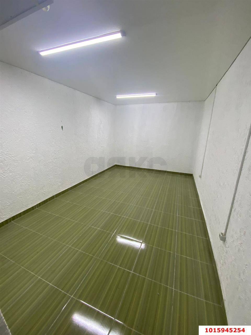 Фото №2: Офисное помещение 18 м² - Краснодар, жилой комплекс Три Кита, ул. Московская, 131к3