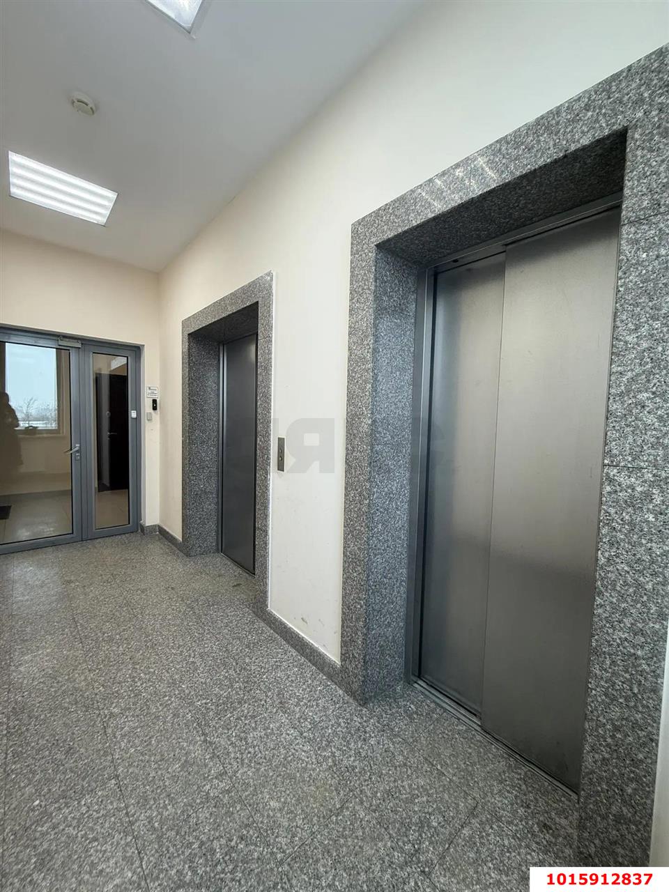 Фото №8: Офисное помещение 42 м² - Краснодар, Центральный, ул. Октябрьская, 59