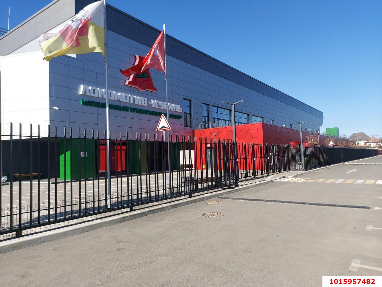 Фото №1: 1-комнатная квартира 40 м² - Колосистый, Прикубанский внутригородской округ, пер. Макаренко, 23