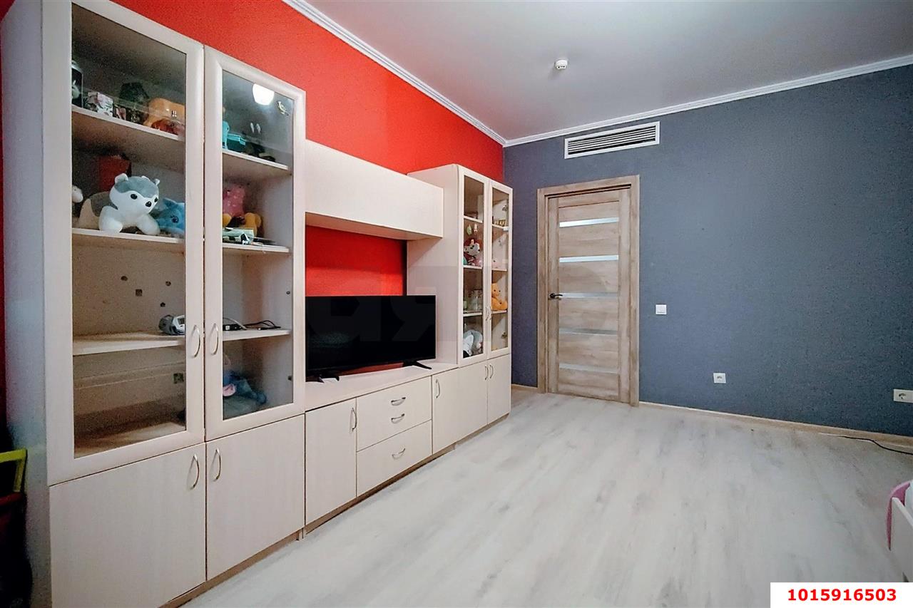 Фото №9: 2-комнатная квартира 75 м² - Краснодар, Карасунский внутригородской округ, Гидростроителей, мкр. жилой комплекс Поющие Фонтаны, ул. Невкипелого, 18к2