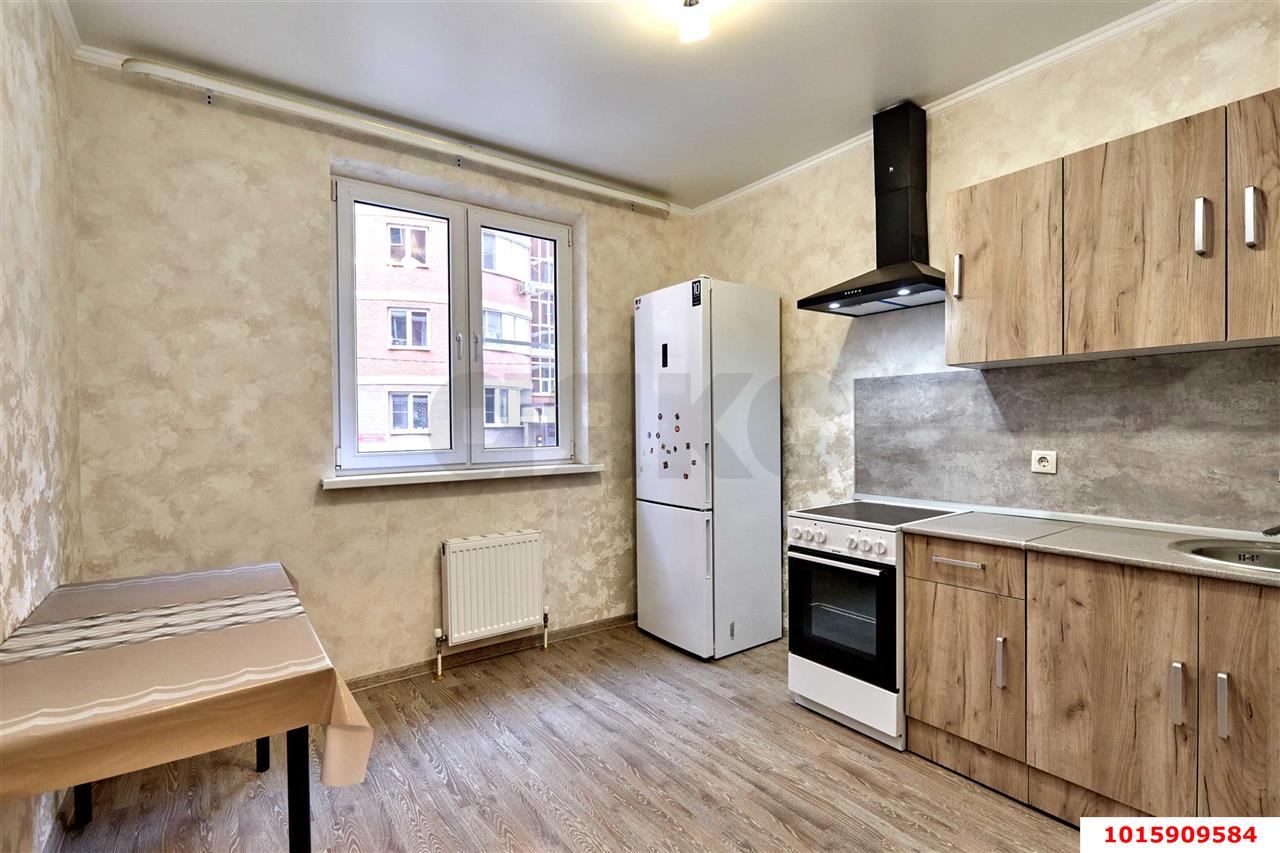 Фото №1: 1-комнатная квартира 42 м² - Краснодар, Прикубанский внутригородской округ, мкр. Славянский, ул. Заполярная, 35к7