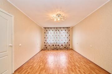 Фото №1: 2-комнатная квартира 61 м² - Краснодар, мкр. Московский, ул. Карякина, 27