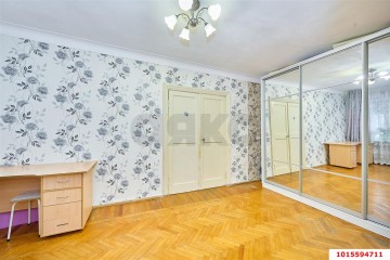 Фото №1: 3-комнатная квартира 41 м² - Краснодар, мкр. Славянский, ул. Славянская, 46