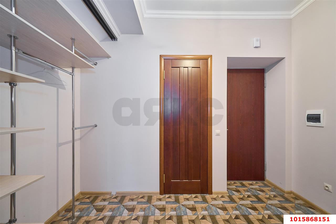 Фото №17: 3-комнатная квартира 86 м² - Краснодар, Восточно-Кругликовский, ул. Черкасская, 125