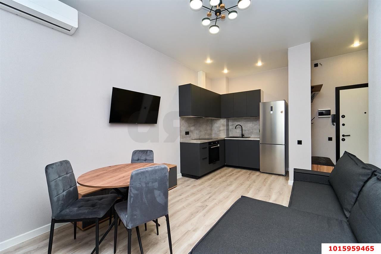 Фото №1: 1-комнатная квартира 37 м² - Краснодар, Прикубанский внутригородской округ, мкр. Фестивальный, ул. Круговая, 4/1к2