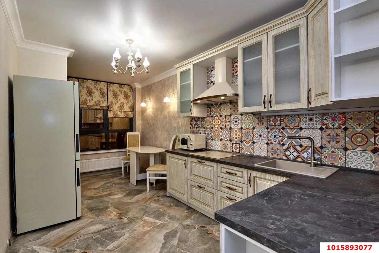 Фото №6: 1-комнатная квартира 43 м² - Краснодар, ЖК Тургенев, Западный внутригородской округ, жилой комплекс Маршал, Фестивальный, мкр. жилой комплекс Тургенев, ул. Дальняя, 8к2