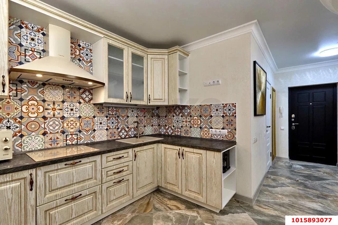 Фото №7: 1-комнатная квартира 43 м² - Краснодар, ЖК Тургенев, Западный внутригородской округ, жилой комплекс Маршал, Фестивальный, мкр. жилой комплекс Тургенев, ул. Дальняя, 8к2