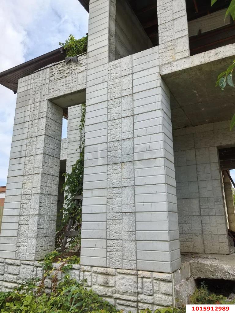 Фото №2: Дом 347 м² + 5.01 сот. - Знаменский, Карасунский внутригородской округ, ул. Вешняя, 18