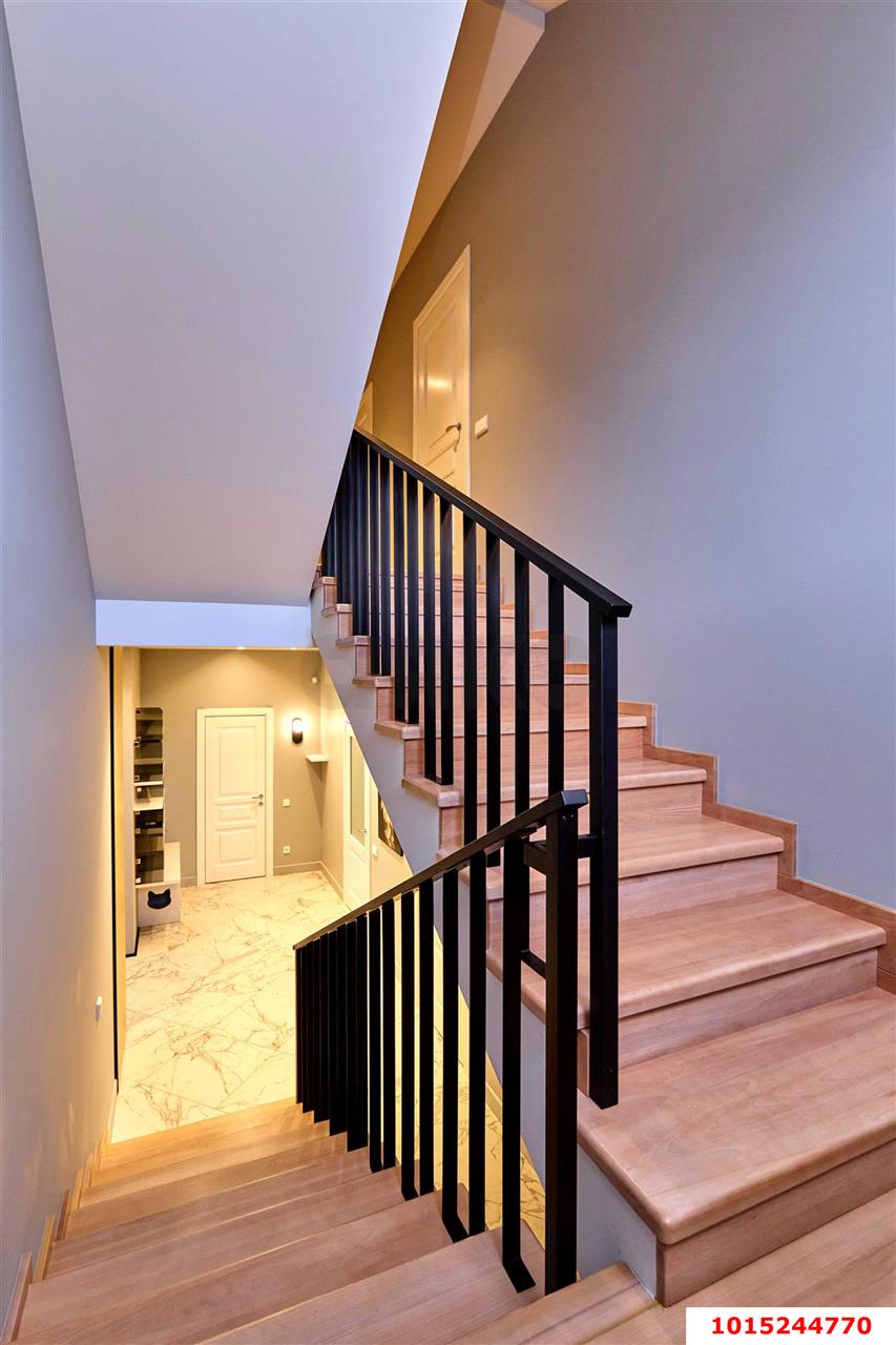 Фото №23: Дом 421 м² + 11 сот. - Краснодар, коттеджный  Зелёная Долина, пр-кт Римский, 4