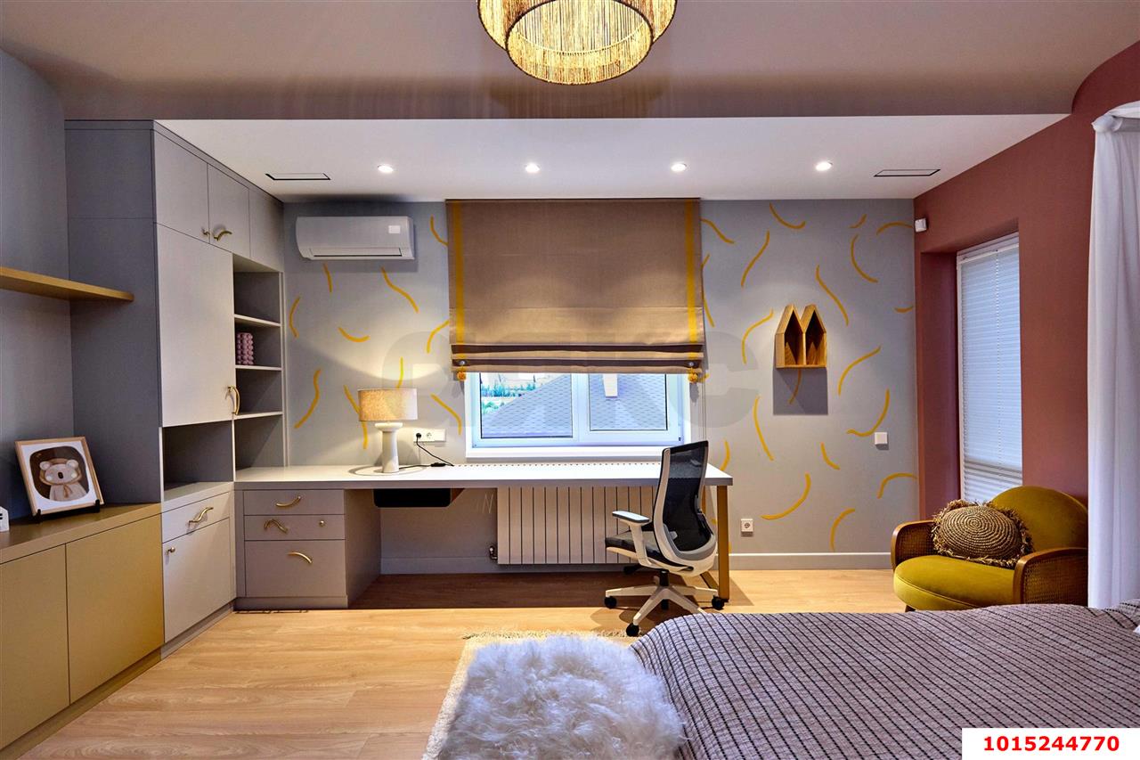 Фото №30: Дом 421 м² + 11 сот. - Краснодар, коттеджный  Зелёная Долина, пр-кт Римский, 4