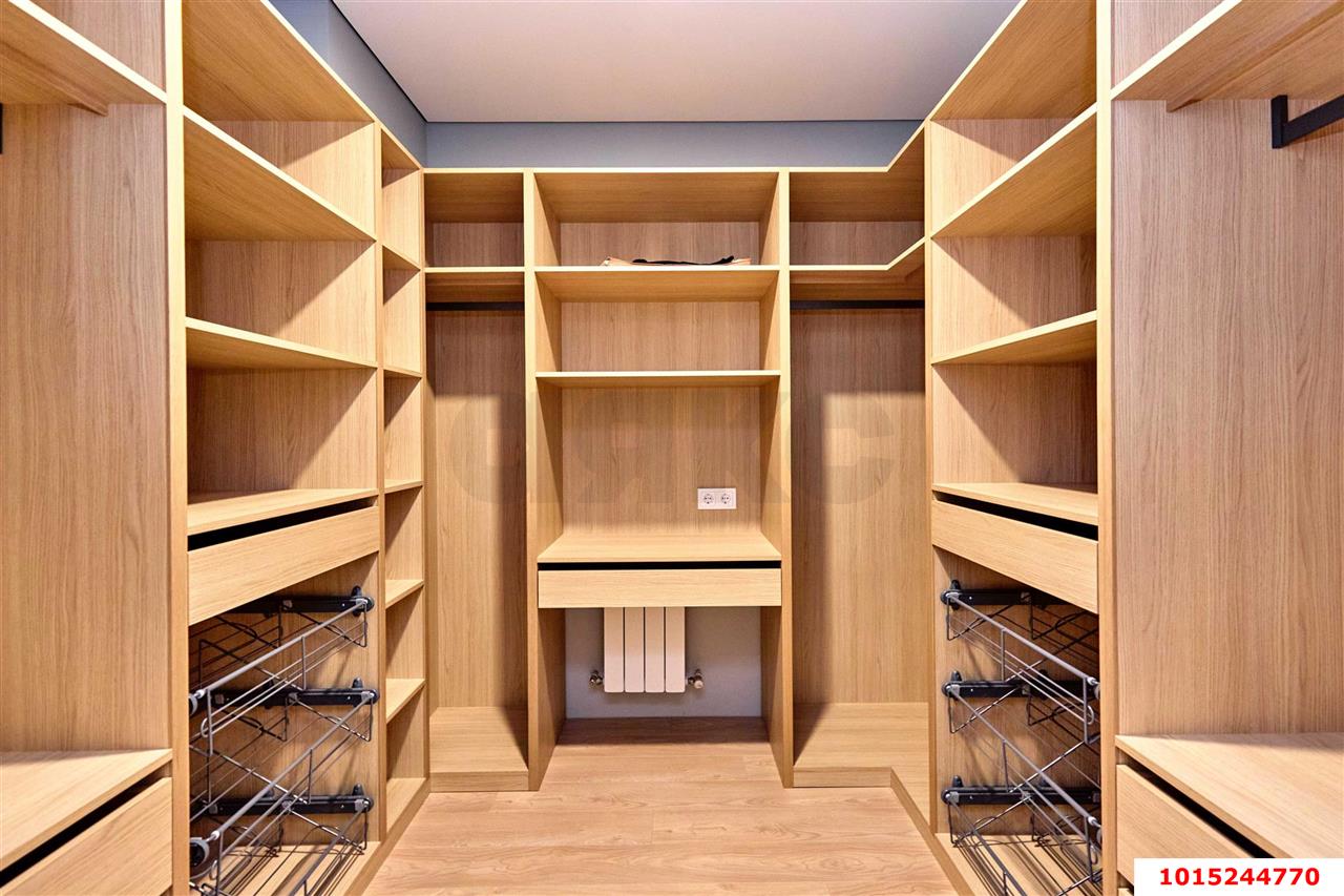 Фото №32: Дом 421 м² + 11 сот. - Краснодар, коттеджный  Зелёная Долина, пр-кт Римский, 4