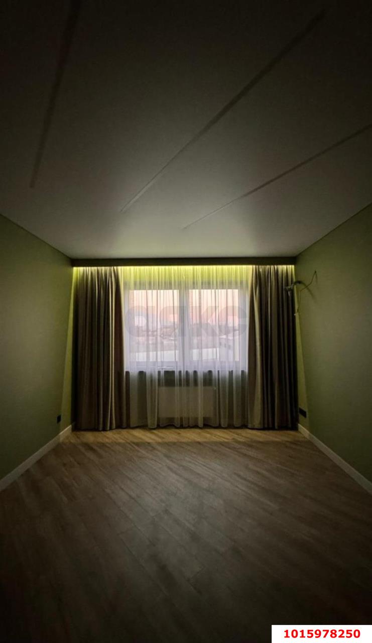 Фото №2: 2-комнатная квартира 71 м² - Краснодар, Западный внутригородской округ, Горогороды, мкр. Центральный, ул. Затонная