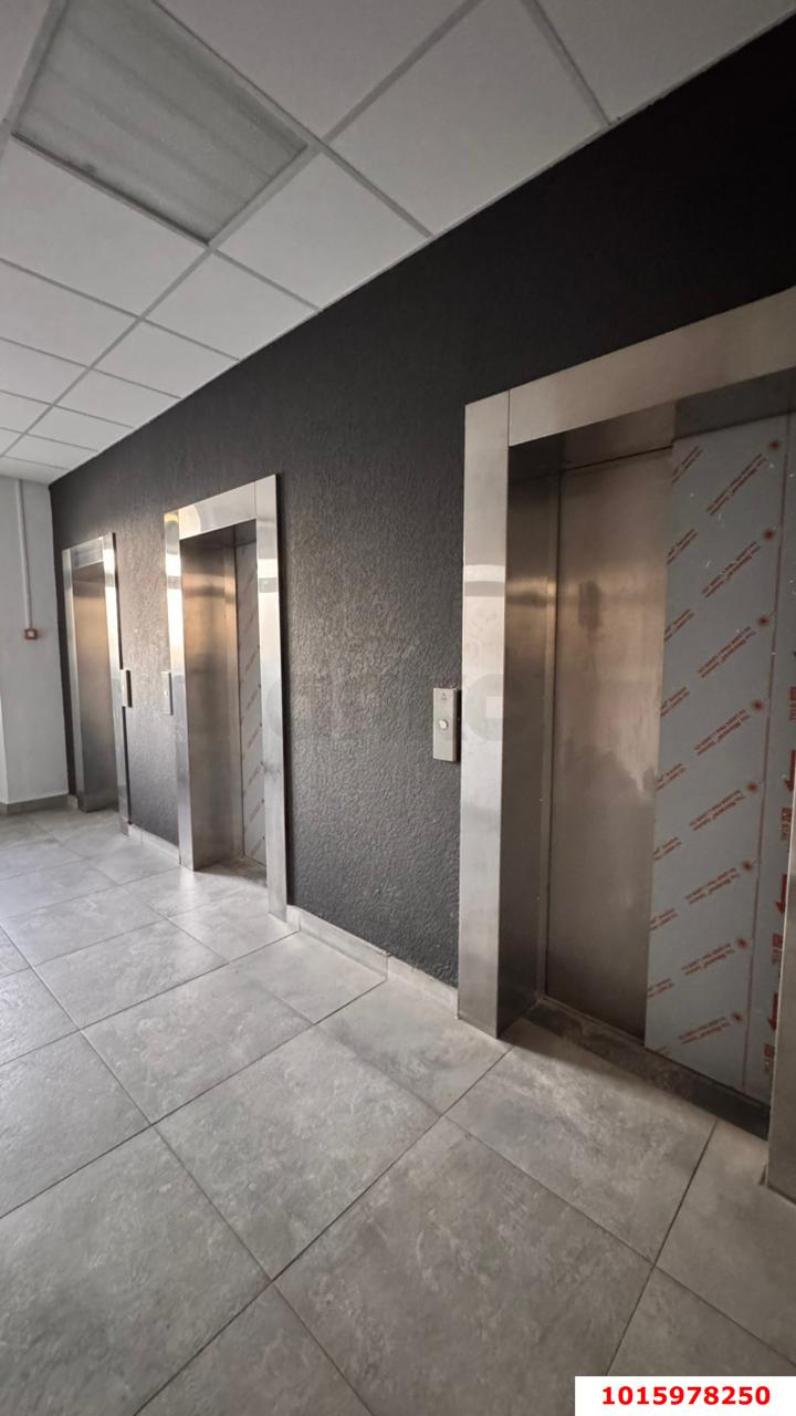 Фото №15: 2-комнатная квартира 71 м² - Краснодар, Западный внутригородской округ, Горогороды, мкр. Центральный, ул. Затонная