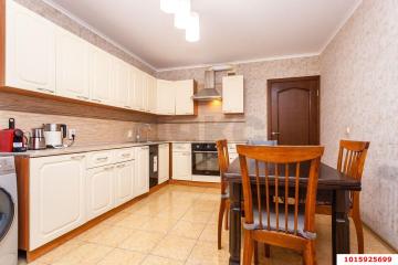 Фото №1: 2-комнатная квартира 75 м² - Краснодар, мкр. Фестивальный, пр-д Дальний, 3