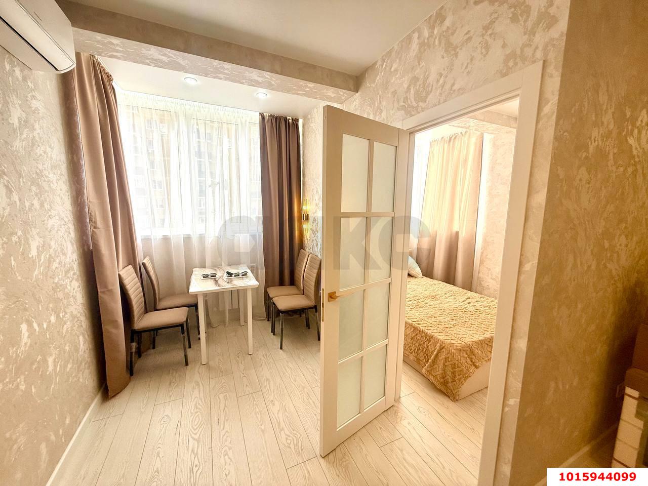 Фото №1: 1-комнатная квартира 30 м² - Краснодар, жилой комплекс Ракурс, ул. имени Героя Ростовского, 8к4